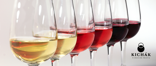 vino artesanal de frutas